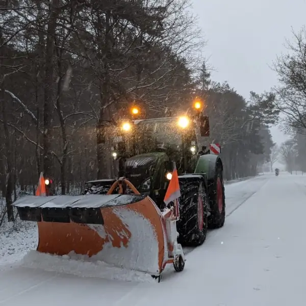 Landwirtschaftsbetrieb Thomas Seehaus – Winterdienst im Land Brandenburg